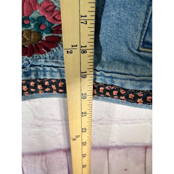 Express Altered Hand Embroidered Upcycled Patched Denim Jacket - Picture 12 of 15